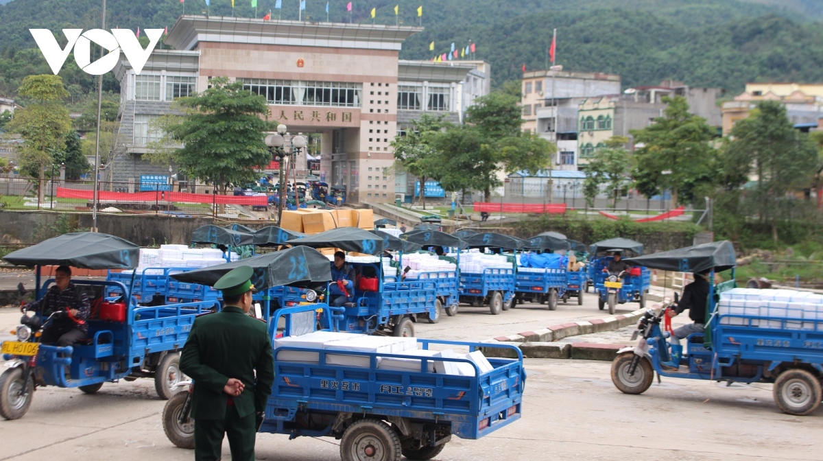 Kiểm tra chuyên ngành vẫn làm khó doanh nghiệp